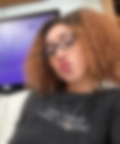 Single Angella from Dallas