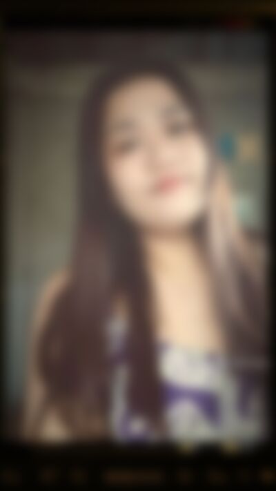 Single Leslieeee from Manila