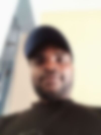 Single Milik from Calabar