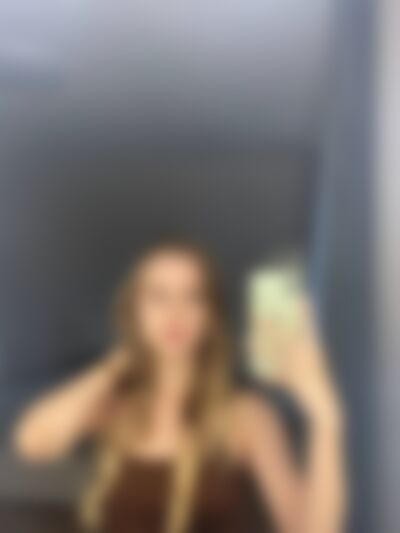 Single Valeria from New York