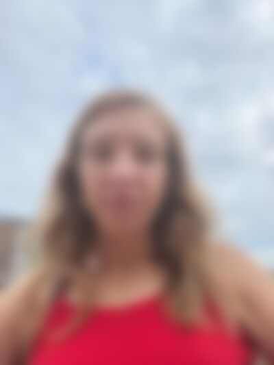 Single Rosalyn19 from Vallejo