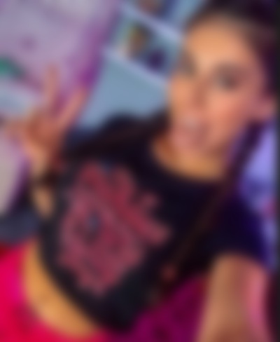Single KarlieWut24 from New York