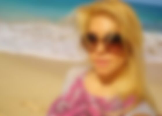 Single Annetta from New Smyrna Beach