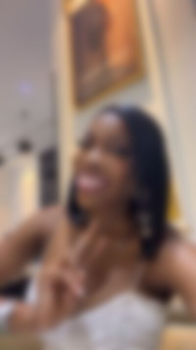 Single Queen_Teddy from Umuahia