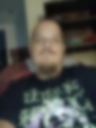 Single Luv2lust from Bullhead City