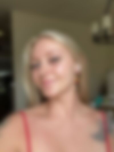 Single ayla156 from London Colney