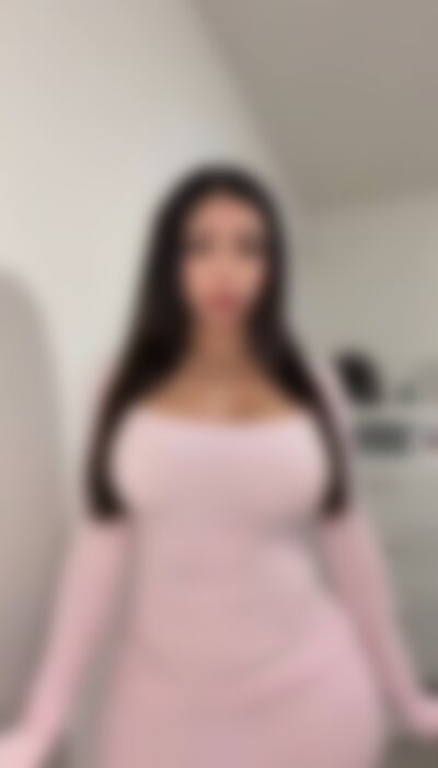 Single Pamelahh from New York