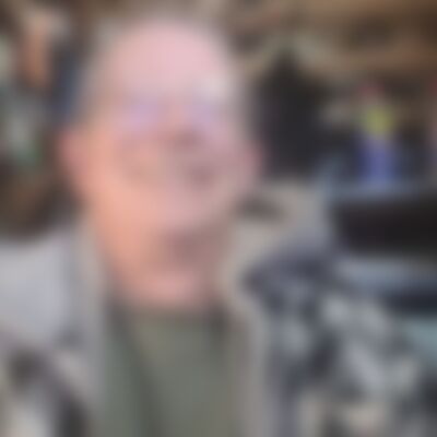 Single manfrom01945 from Marblehead