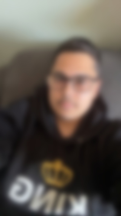 Single Stonerdude420 from Cochrane
