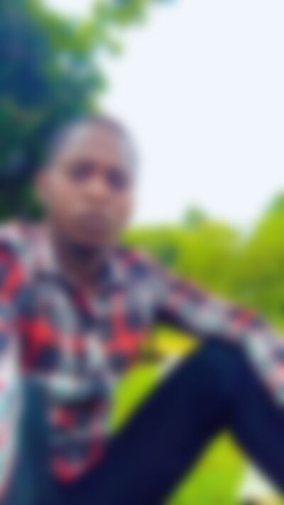 Single michealk from Hoima