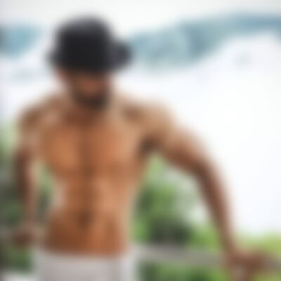 Single Ravindra from New Delhi