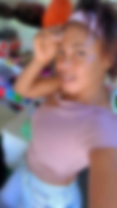 Single Maviez from Winneba