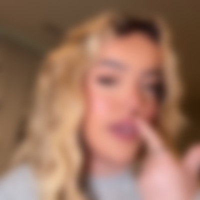 Single erika from Los Angeles