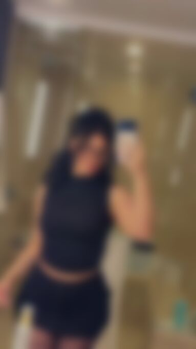 Single emillycherees5 from Rockford