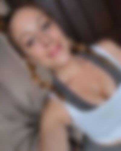 Single Evia22 from Los Angeles