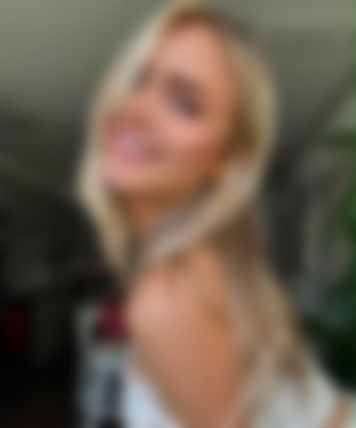 Single Sarah233 from Stoke-on-Trent
