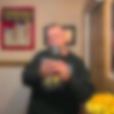 Single Davide_Newcombe from Kansas City