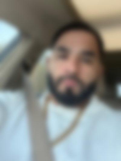 Single Petergomez6051 from Whittier