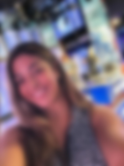 Single Nikki from Denver