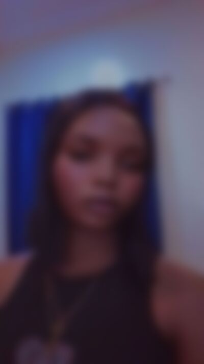 Single Ayoola from Lagos