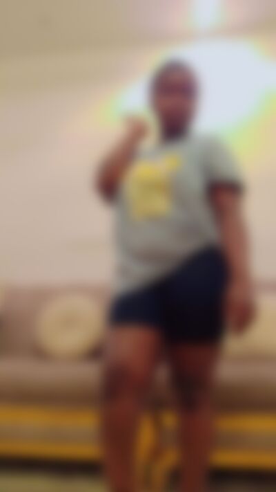 Single Lucyjv from Nairobi