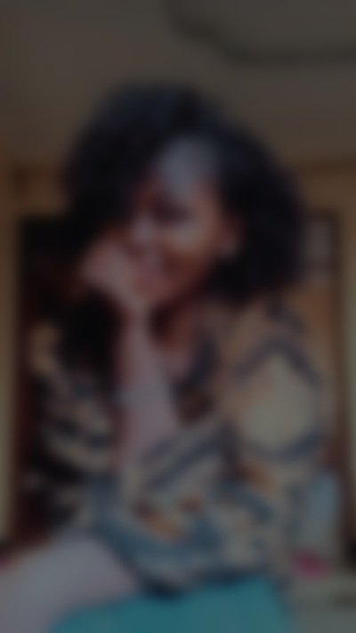 Single Gabbie from Dar es Salaam