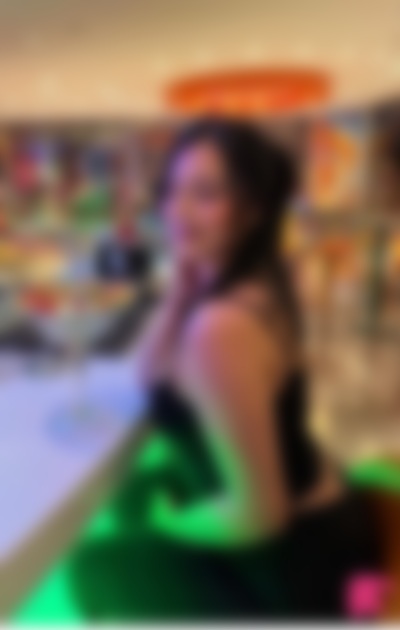 Single Lisamary from New York