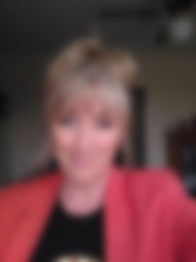 Single krissi56 from Denver