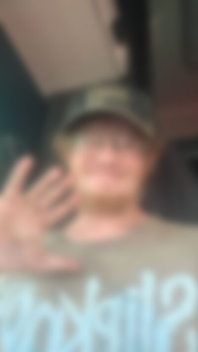 Single knrealtree87 from Eau Claire