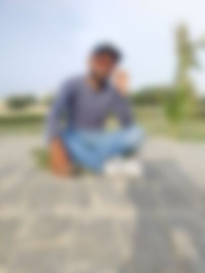 Single Sohial from Karachi