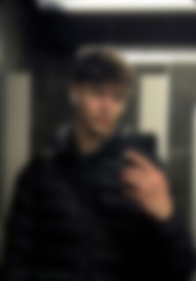 Single Nicholas_xxx from Stanmore