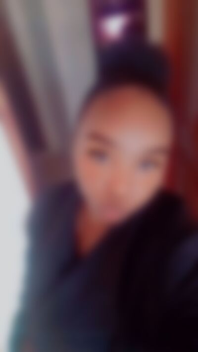 Single Zarah from Nairobi