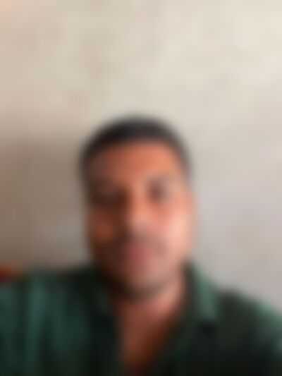 Single Ayyoubgerminig from Germering