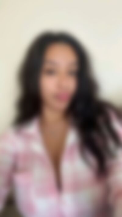 Single AmandaSlay from New York