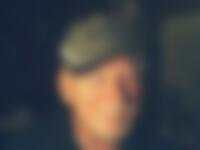 Single lotsoflove from Niagara Falls