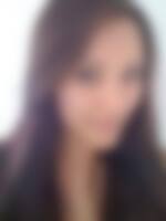 Single Iceannie from Avondale