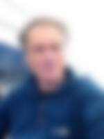 Single David668 from Corona